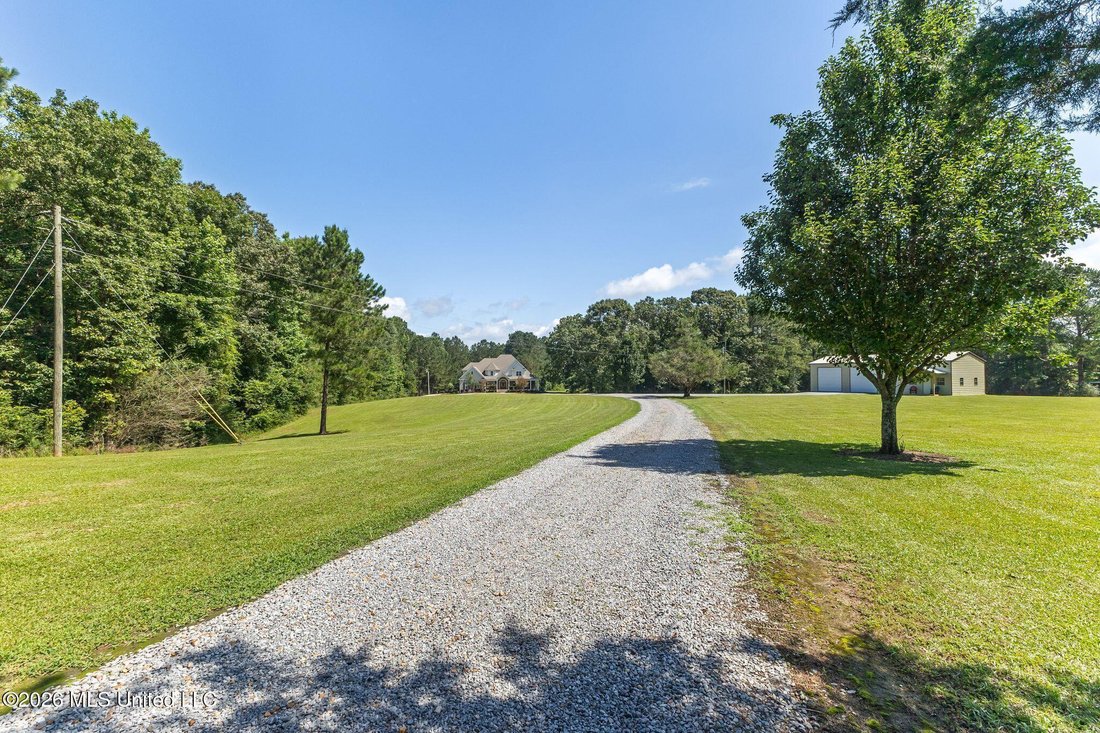 House in Sumrall, Mississippi, United States 3 - 18178950