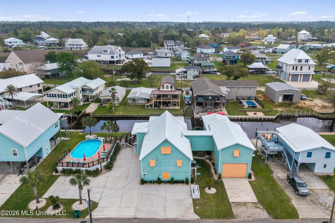House in Bay St. Louis, Mississippi, United States 4 - 18178858