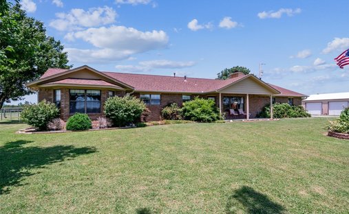 House in Adair, Oklahoma, United States 1