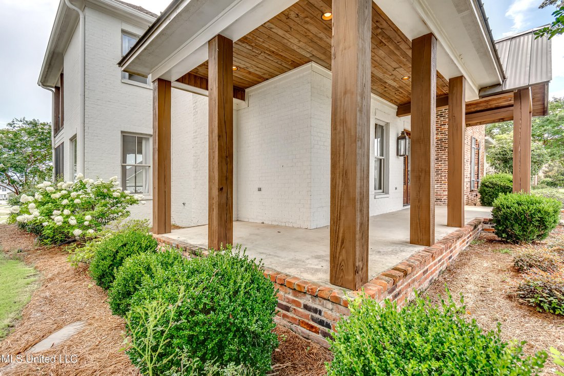 House in Brandon, Mississippi, United States 2 - 18180173