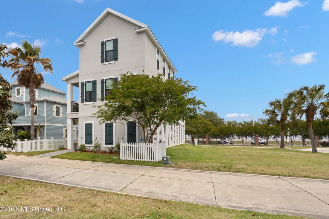 House in Bay St. Louis, Mississippi, United States 4 - 18178730