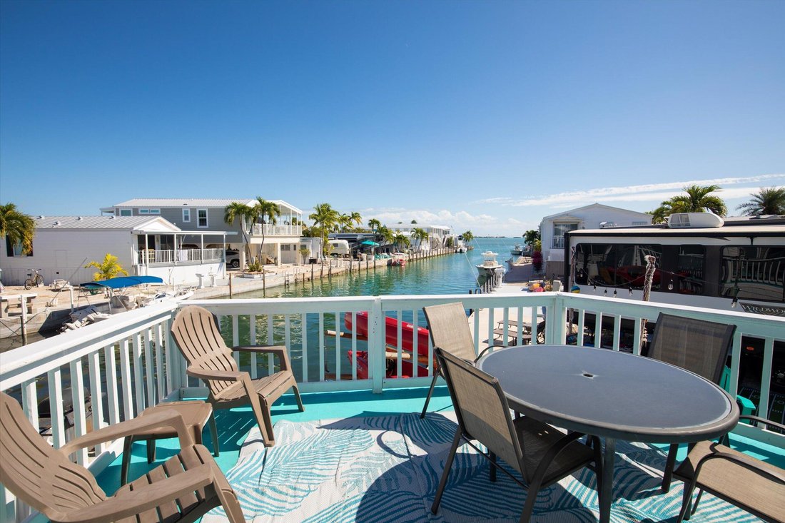 Big Pine Key, Florida, United States 1 - 18181367