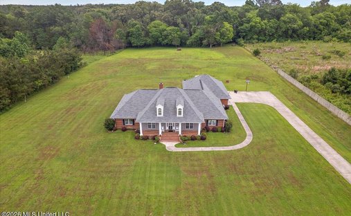 House in Flora, Mississippi, United States 1