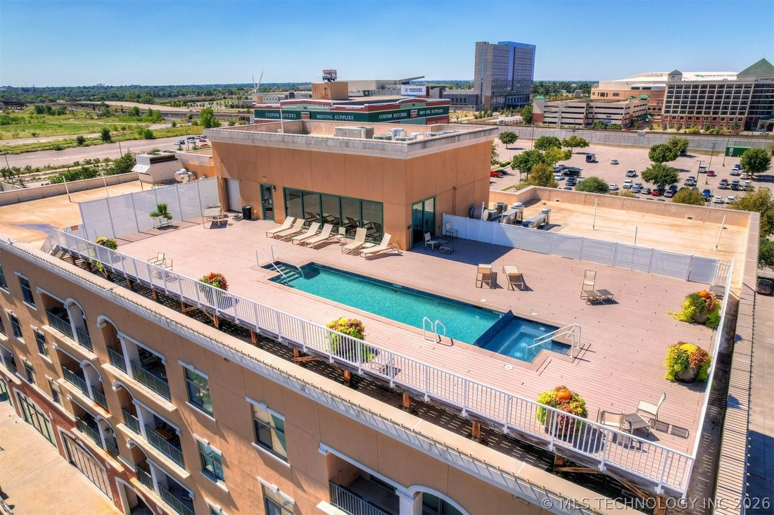 Condo in Oklahoma City, Oklahoma, United States 5 - 18178264