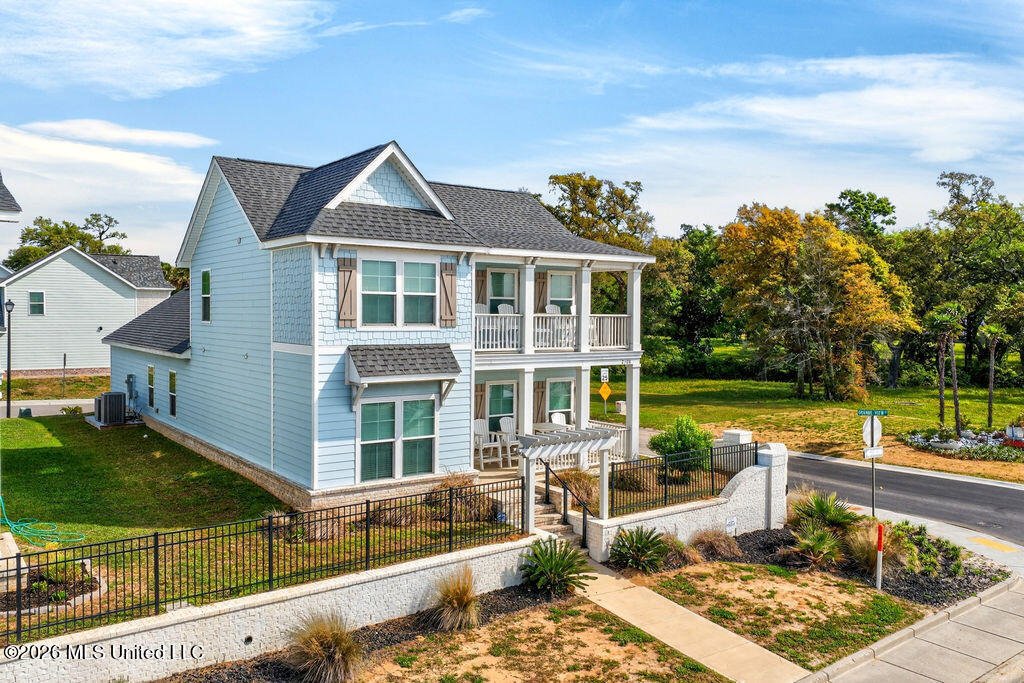 House in Biloxi, Mississippi, United States 1 - 18178725