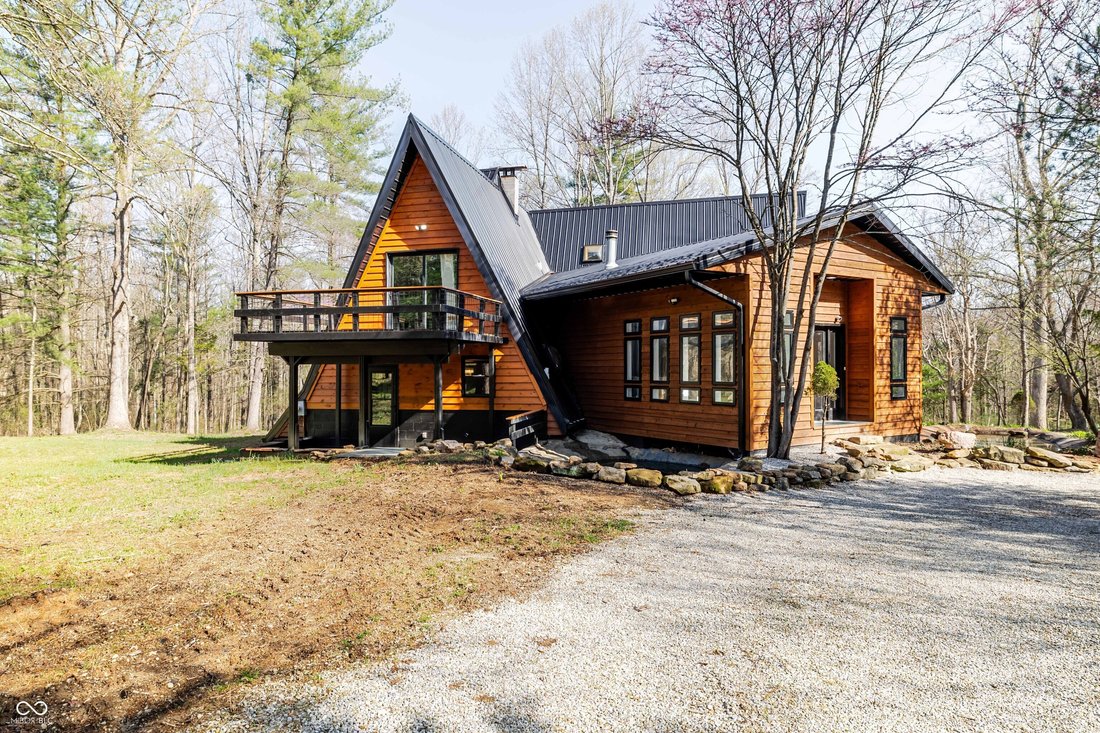 House in Bedford, Indiana, United States 2 - 18177513