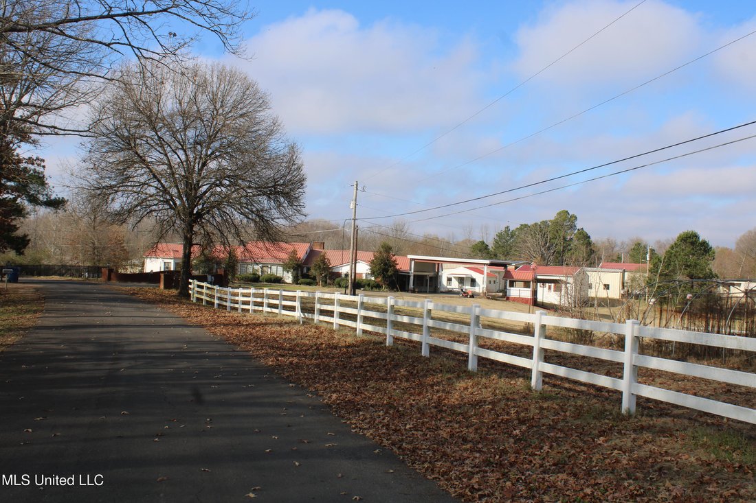 House in Byhalia, Mississippi, United States 2 - 18179023
