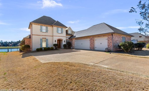 House in Madison, Mississippi, United States 1