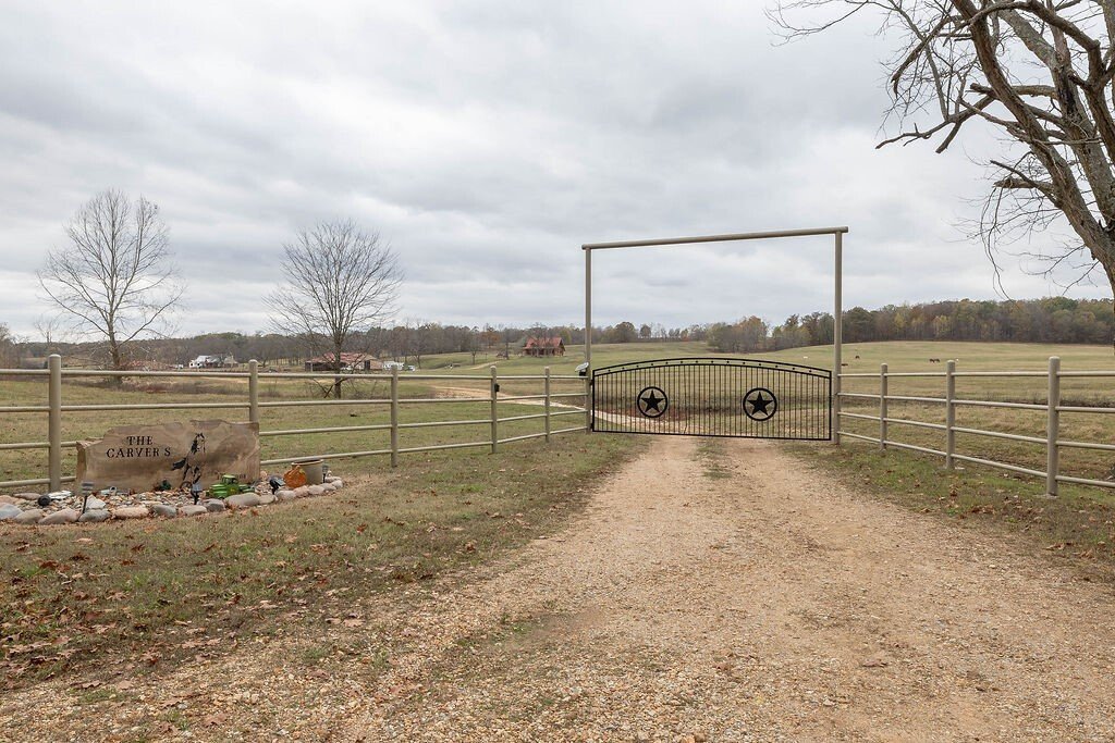 House in Gentry, Arkansas, United States 3 - 18180878