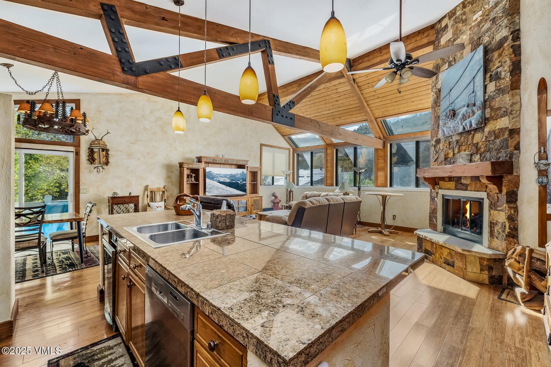 Townhouse in Avon, Colorado, United States 1 - 18180228