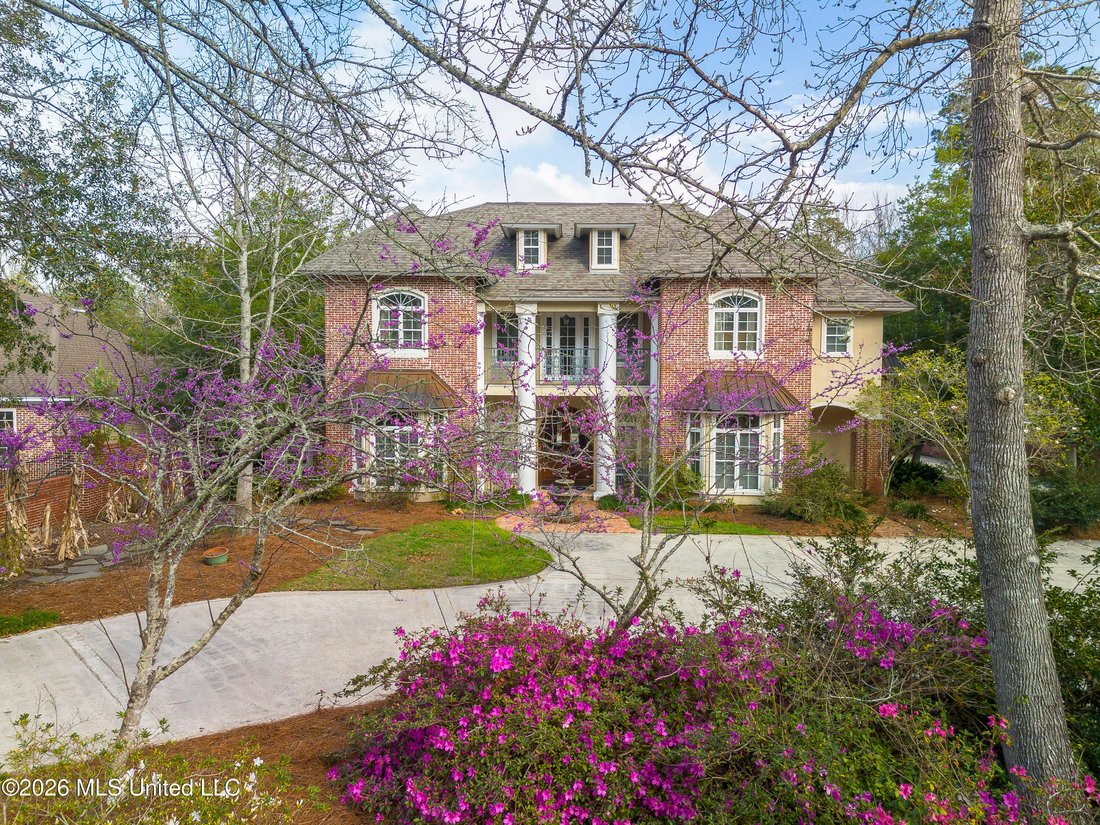 House in Ocean Springs, Mississippi, United States 1 - 18178974