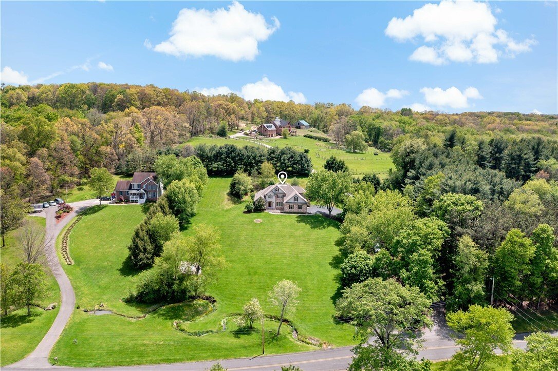 House in Nixon, Pennsylvania, United States 2 - 18180776