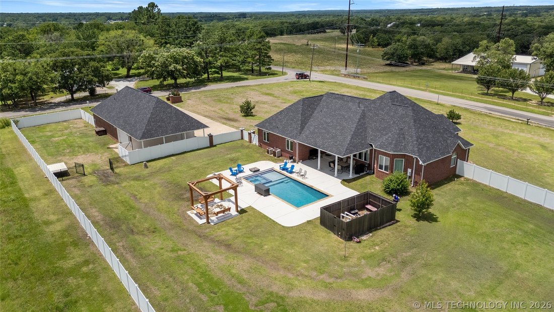 House in Ada, Oklahoma, United States 4 - 18178049
