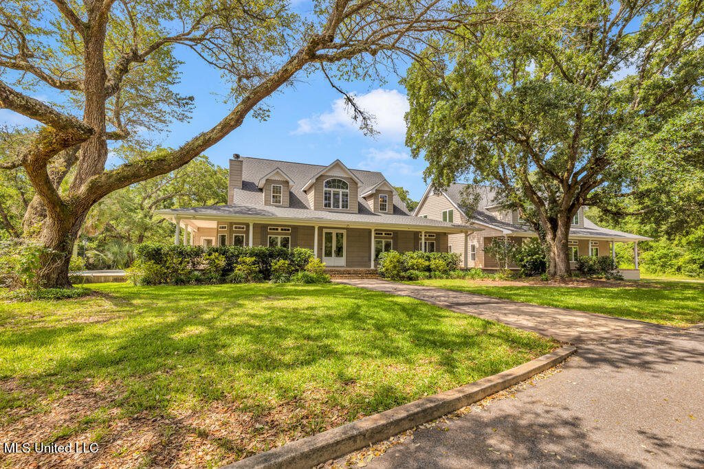 House in Pass Christian, Mississippi, United States 1 - 18178932