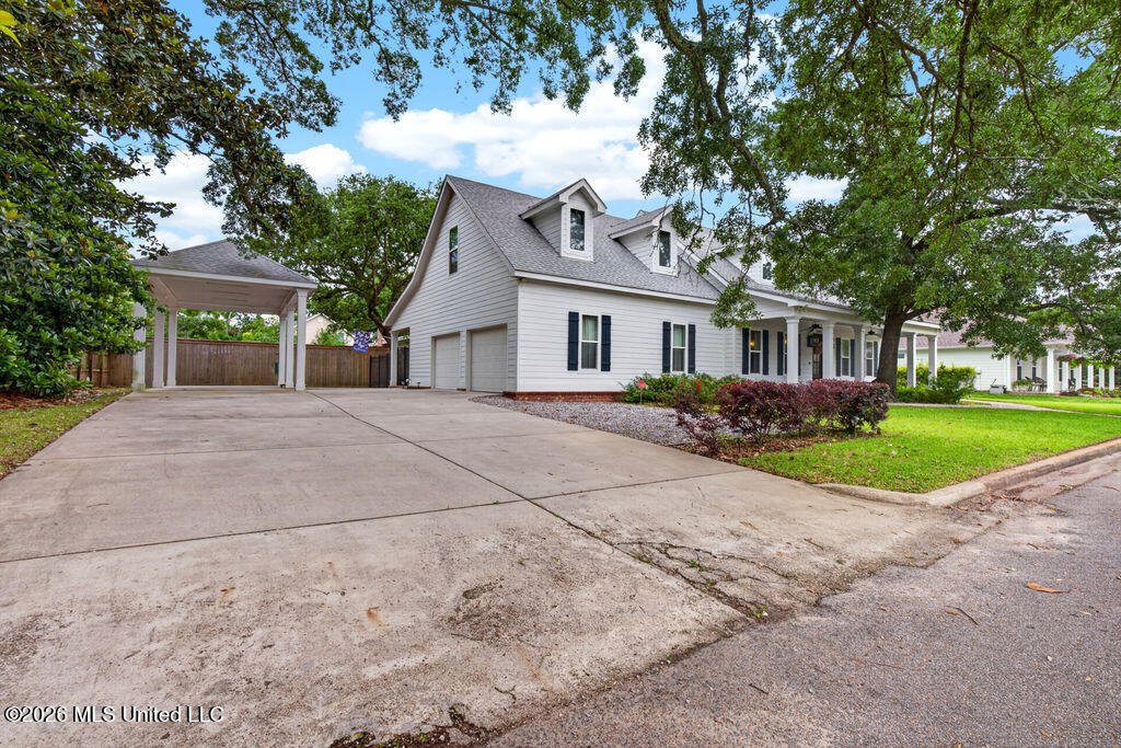 House in Pass Christian, Mississippi, United States 5 - 18179017