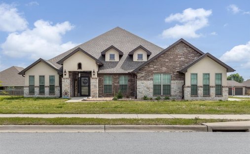 House in Cave Springs, Arkansas, United States 1