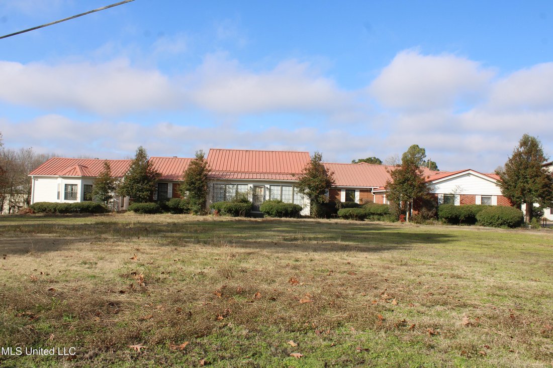 House in Byhalia, Mississippi, United States 1 - 18179023