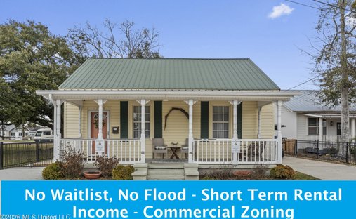 House in Ocean Springs, Mississippi, United States 1