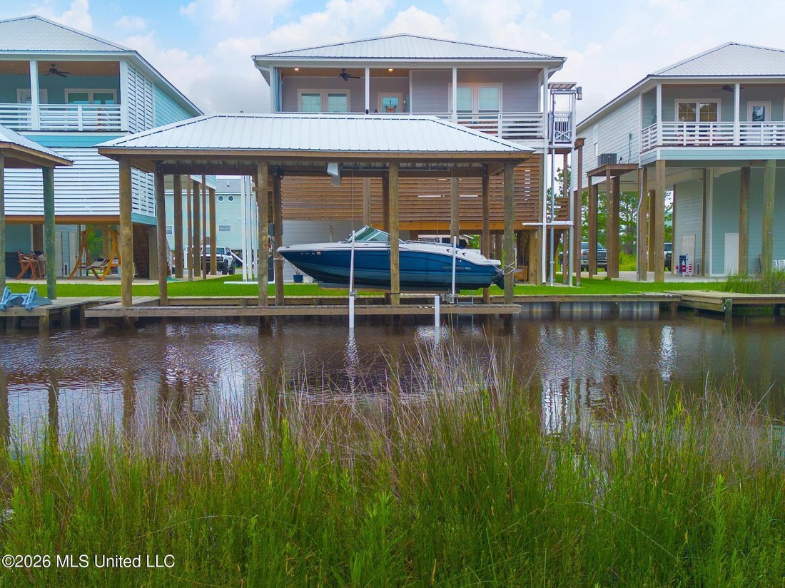 House in Bay St. Louis, Mississippi, United States 5 - 18178853