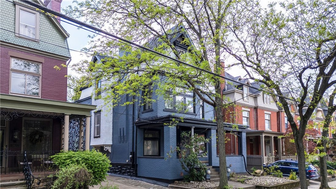 House in Pittsburgh, Pennsylvania, United States 3 - 18180760