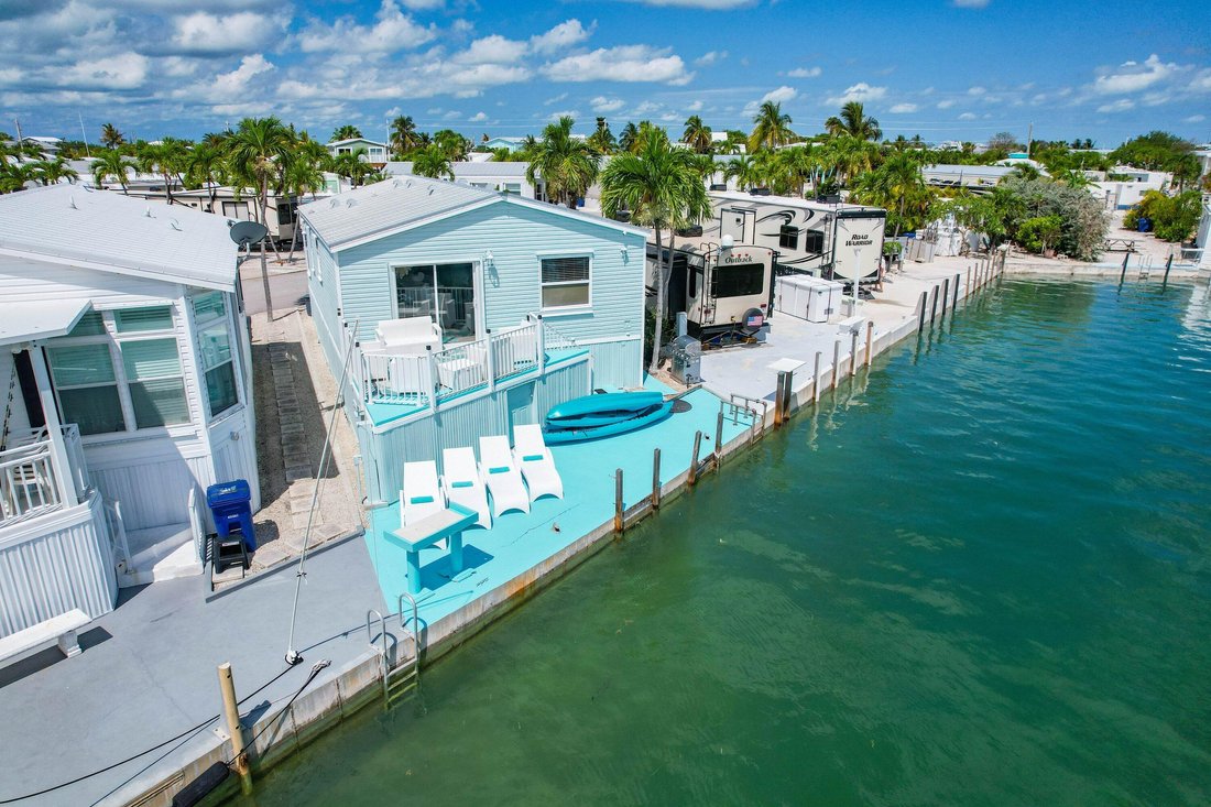 Big Pine Key, Florida, United States 1 - 18181377