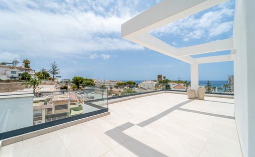 Villa in Benalmadena, Andalusia, Spain 1