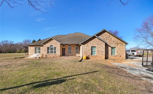 House in Gentry, Arkansas, United States 1