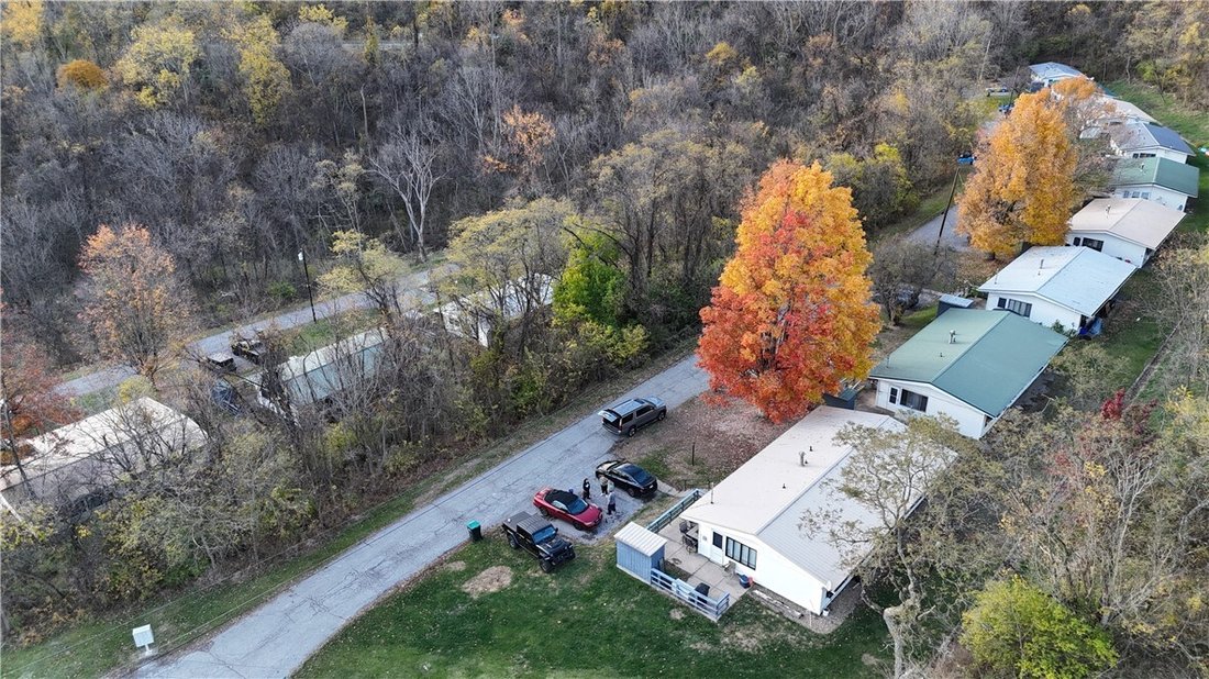 House in Finleyville, Pennsylvania, United States 2 - 18180451
