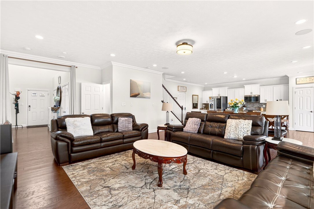 House in Oakdale, Pennsylvania, United States 3 - 18180676