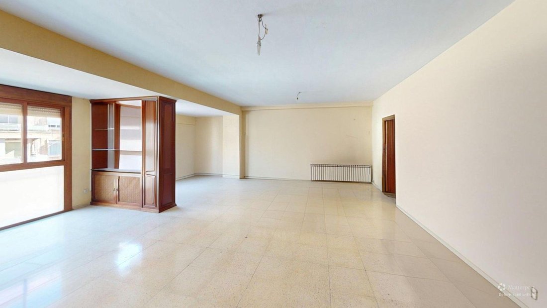 Apartment in Los Remedios, Seville, Spain 1 - 18181152