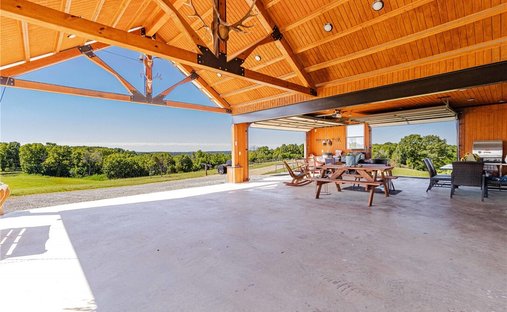 House in Yellville, Arkansas, United States 1