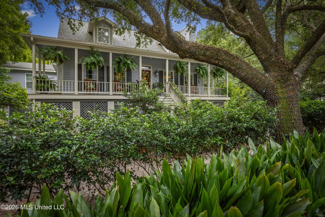 House in Ocean Springs, Mississippi, United States 2 - 18179083