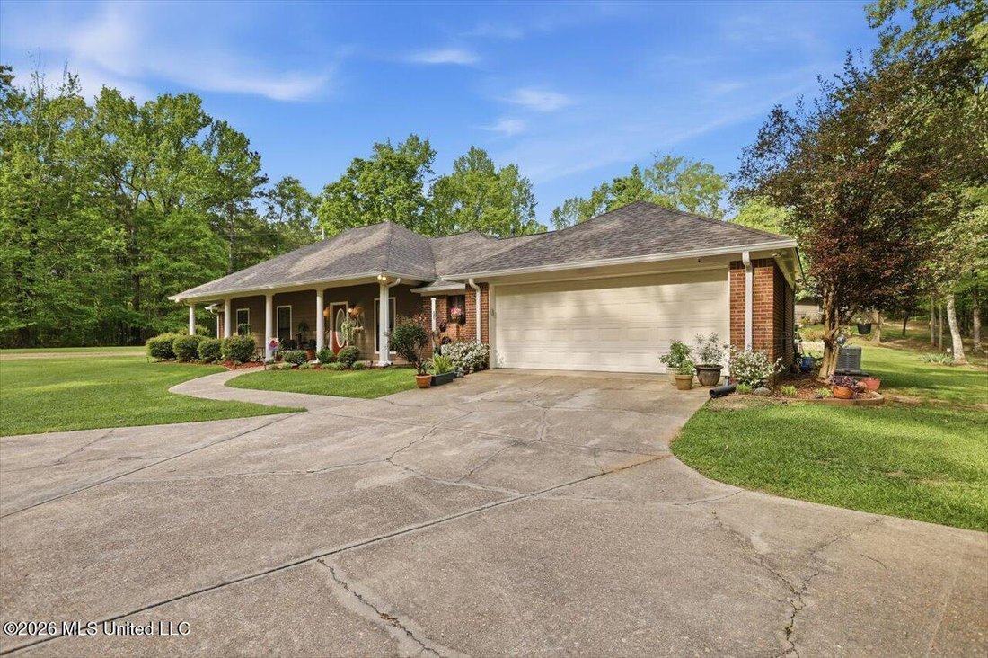 House in Florence, Mississippi, United States 3 - 18179186
