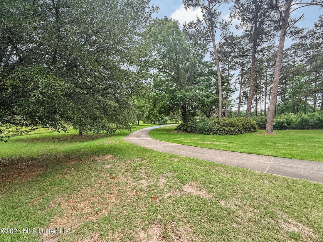 House in McComb, Mississippi, United States 5 - 18178743