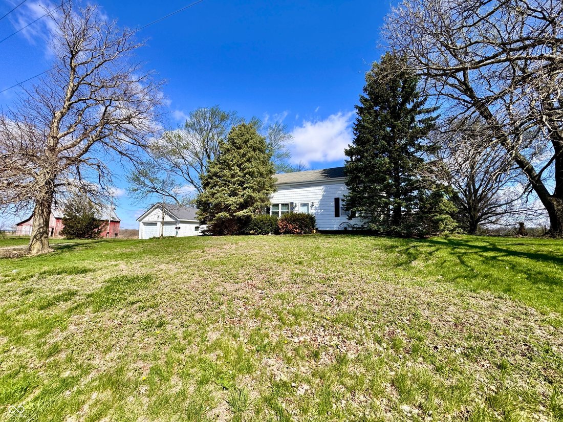 House in Jamestown, Indiana, United States 2 - 18177411