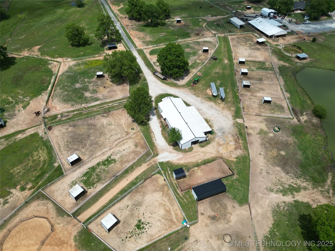 House in Ada, Oklahoma, United States 3 - 18178231