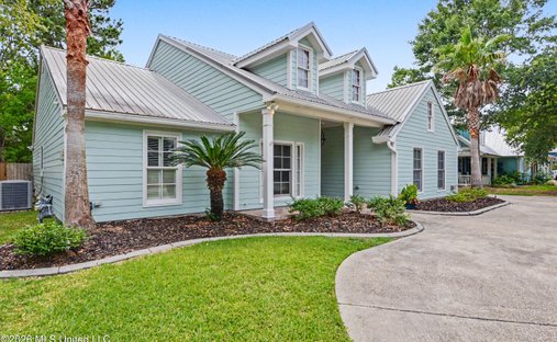 House in Waveland, Mississippi, United States 1