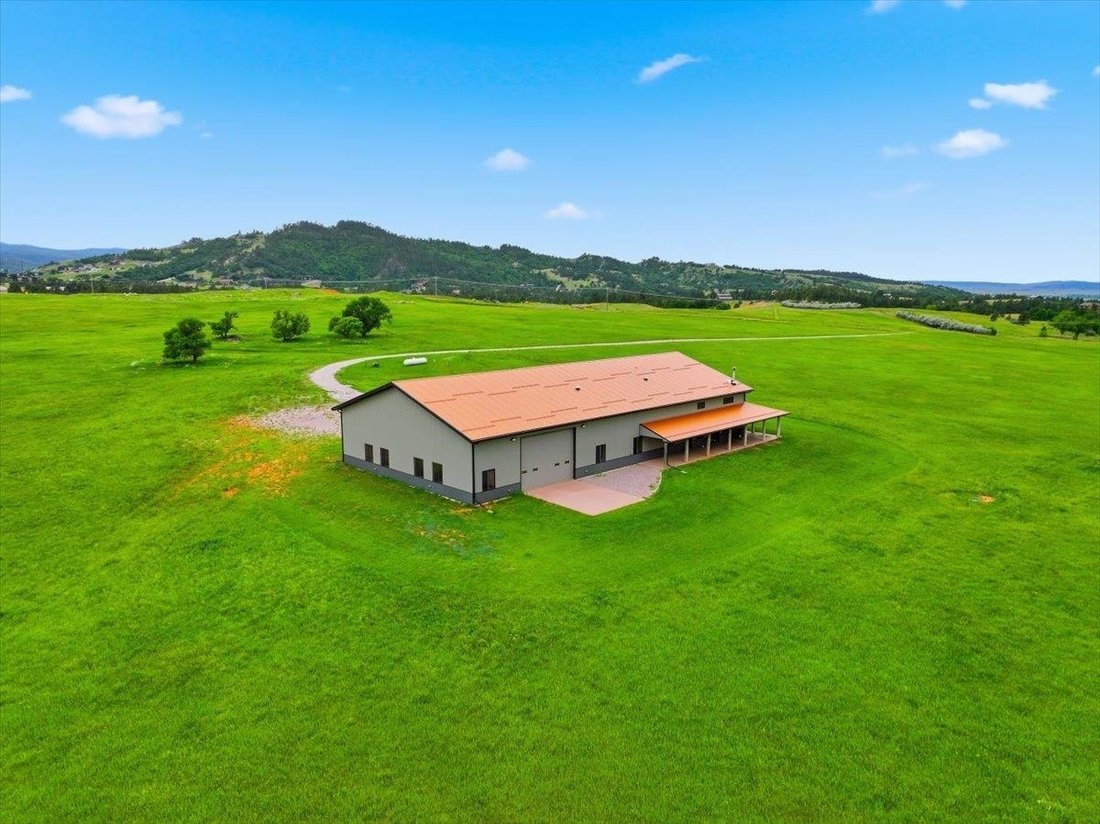 Condo in North Spearfish, South Dakota, United States 3 - 18181575