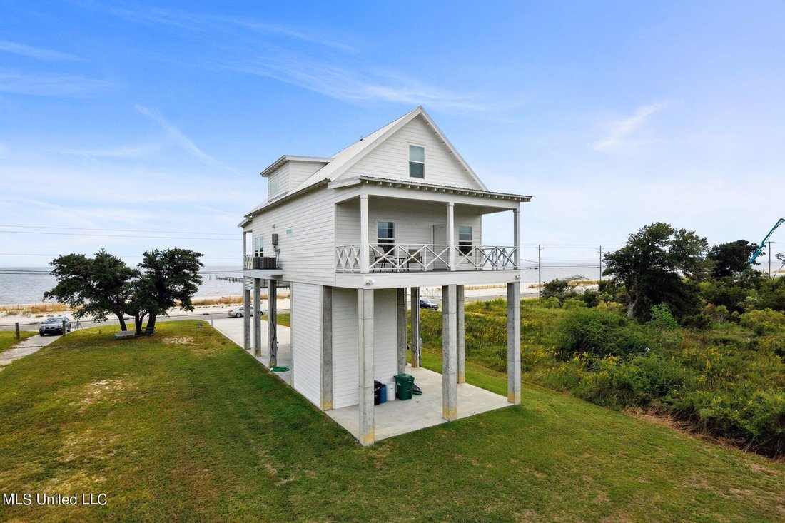 House in Waveland, Mississippi, United States 5 - 18179224