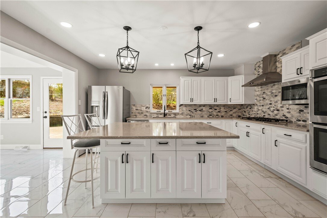 House in Upper Saint Clair, Pennsylvania, United States 3 - 18180441