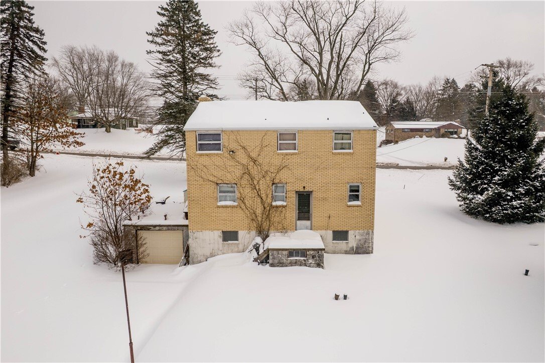 House in Franklin Park, Pennsylvania, United States 3 - 18180914