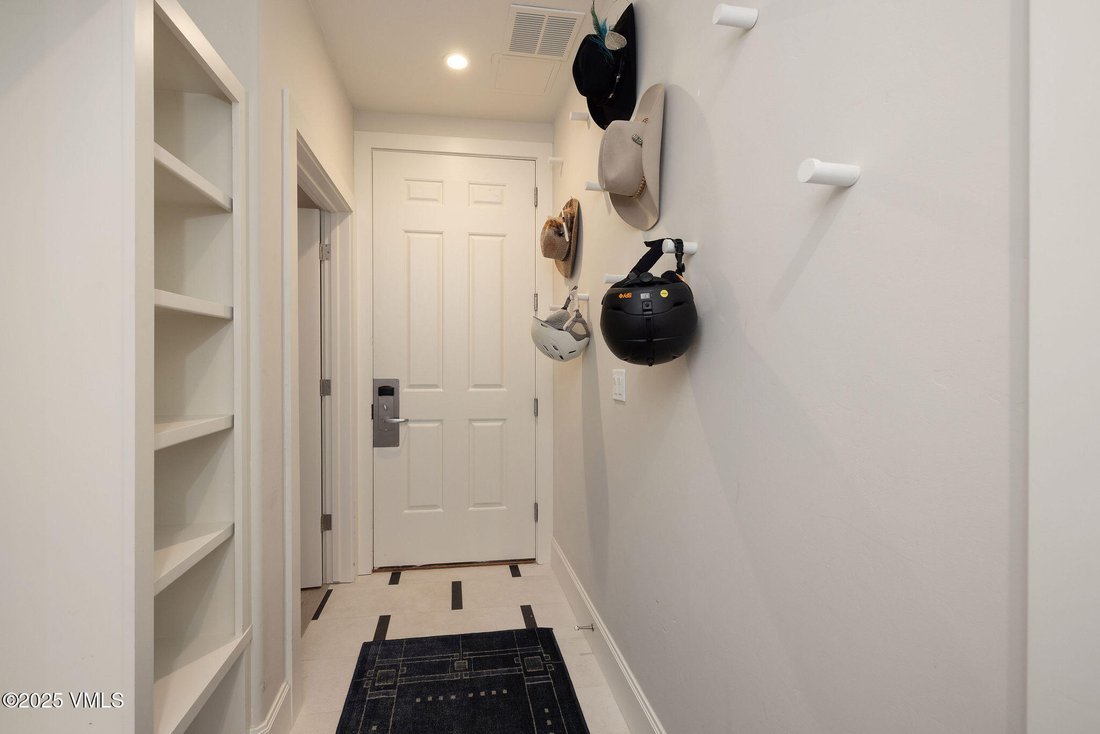 Condo in Vail, Colorado, United States 2 - 18180691