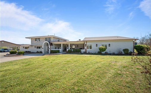 House in Johnson, Arkansas, United States 1