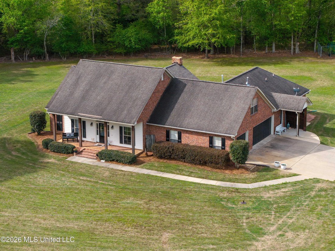 House in Flora, Mississippi, United States 3 - 18179148