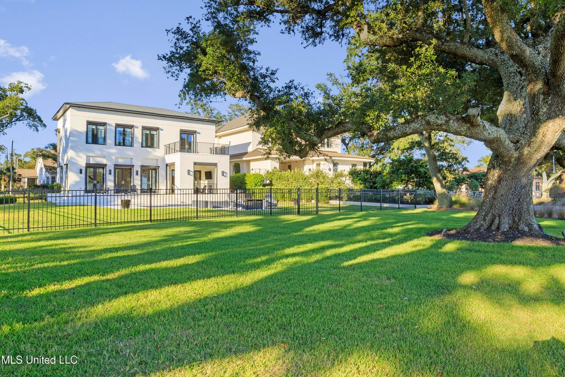 House in Gulfport, Mississippi, United States 5 - 18178843