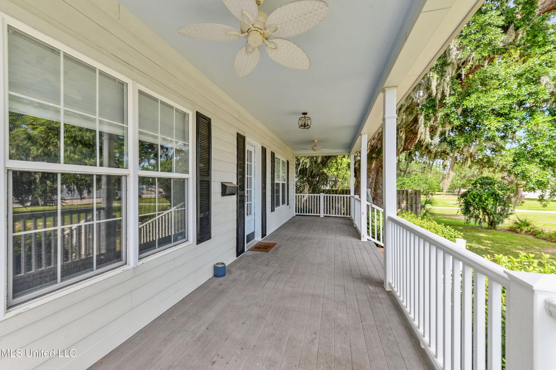 House in Biloxi, Mississippi, United States 4 - 18178718