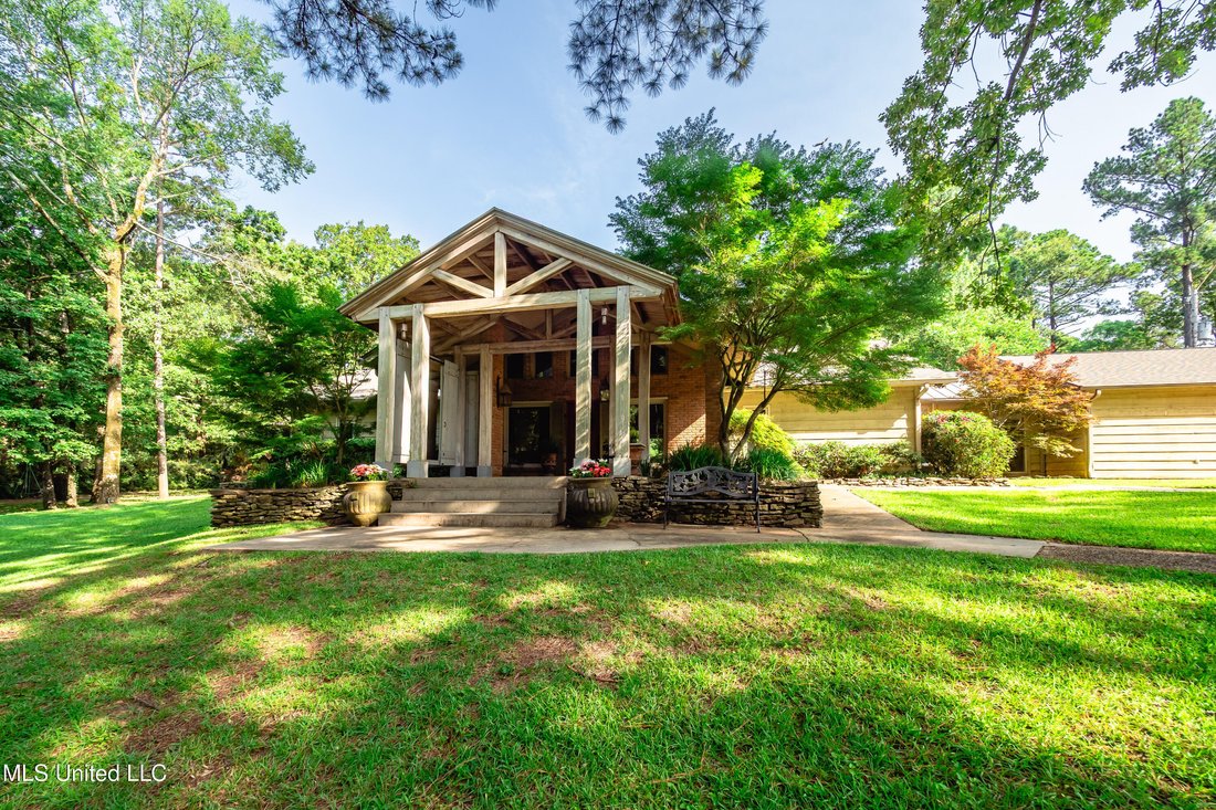 House in Flowood, Mississippi, United States 1 - 18178861