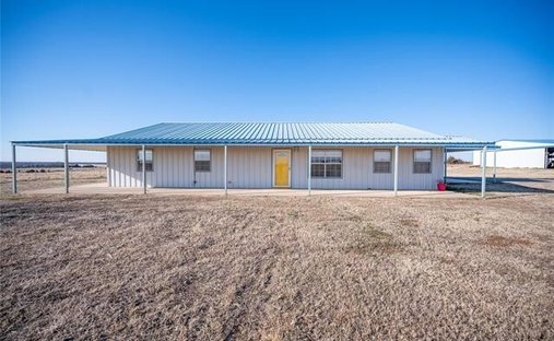 House in Asher, Oklahoma, United States 1