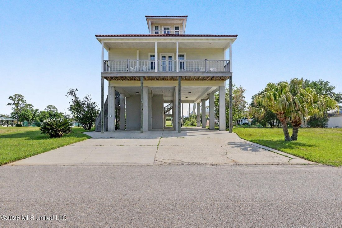 Casa a Pass Christian, Mississippi, Stati Uniti 1 - 18178934