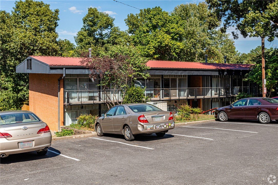 Apartment in Fayetteville, Arkansas, United States 5 - 18179310